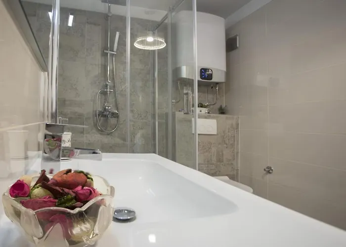 公寓 Antica With Yard & Bbq 斯普利特